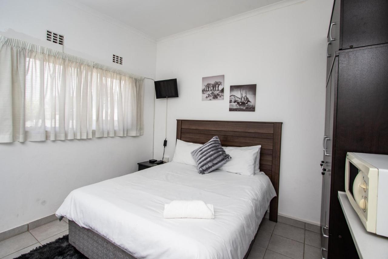 Willow Guest House Boksburg Eksteriør bilde