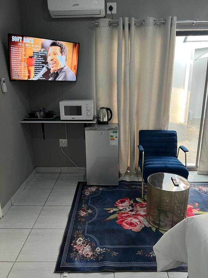 Willow Guest House Boksburg Eksteriør bilde