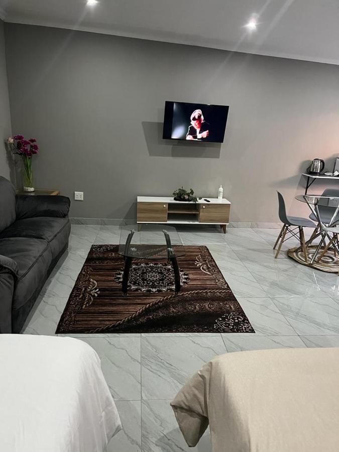 Willow Guest House Boksburg Eksteriør bilde