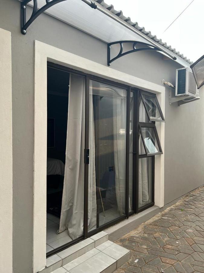 Willow Guest House Boksburg Eksteriør bilde