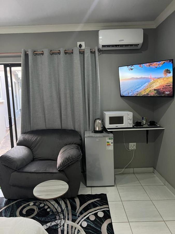 Willow Guest House Boksburg Eksteriør bilde