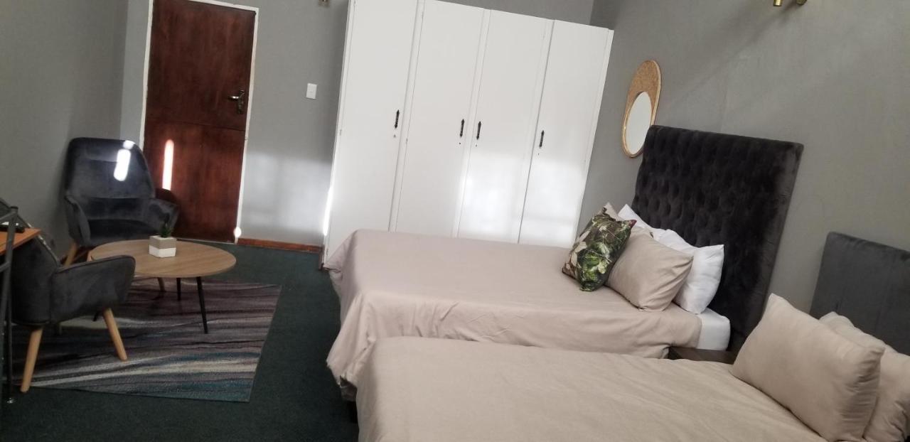 Willow Guest House Boksburg Eksteriør bilde
